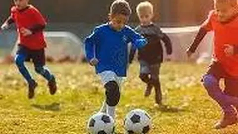 喀麦隆雄狮非洲杯阵容揭晓：姆伯莫领军，巴索戈星光熠熠，奥纳纳遗憾告别战场