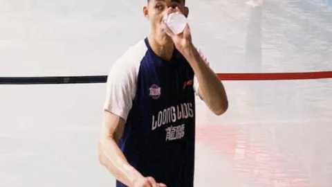 切尔西欧冠小组赛3轮战马尔默，若日尼奥戴帽哈弗茨建功4-0大胜